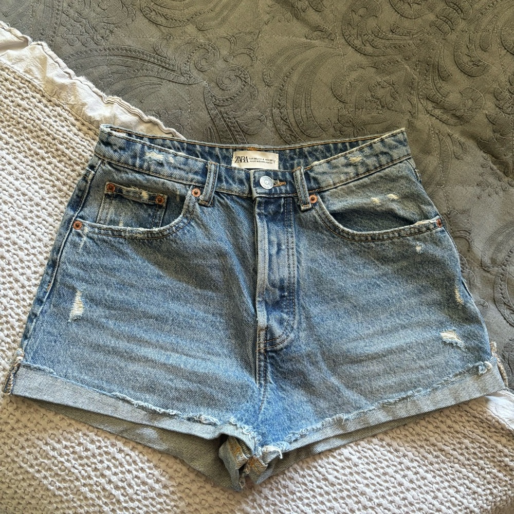 Zara Women’s Jean Shorts